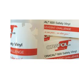 Oracal 820 Safety Vinyl Matt š. 0,7 x 1 m