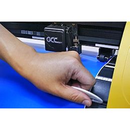 Rezací ploter GCC Expert II 24 (š. 60 cm) + bezplatný rezací softvér